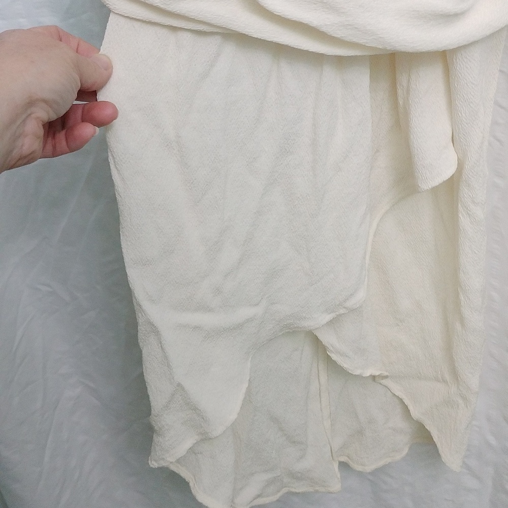 Cache Cream Draped Dress - Picture 3 of 6